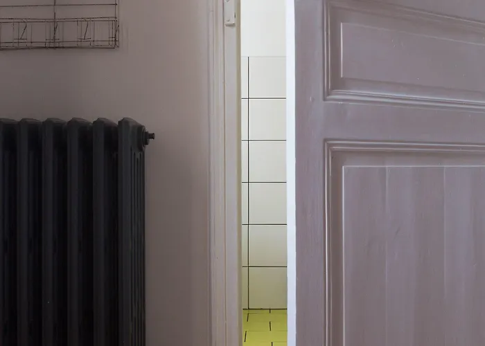 Maison Seize